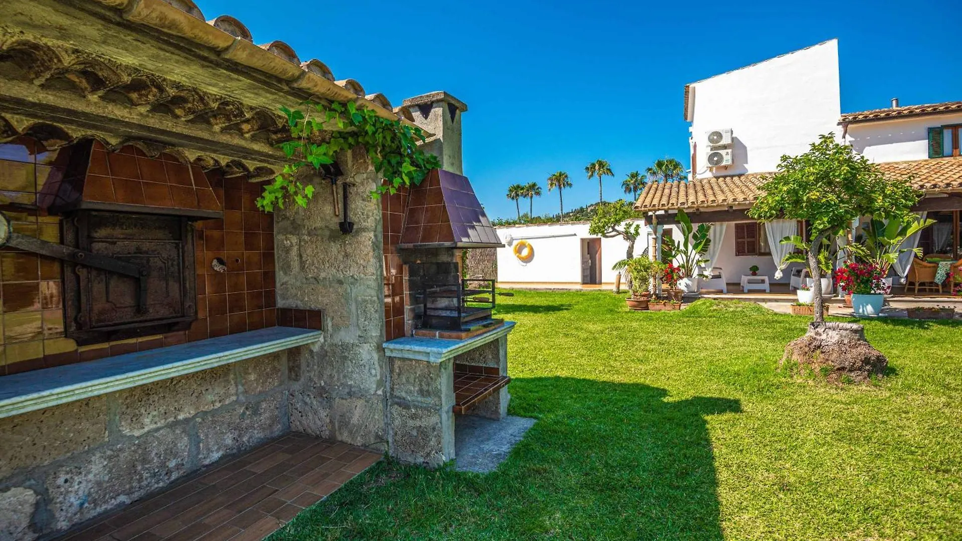 Villa Beato Angel بويينسا
