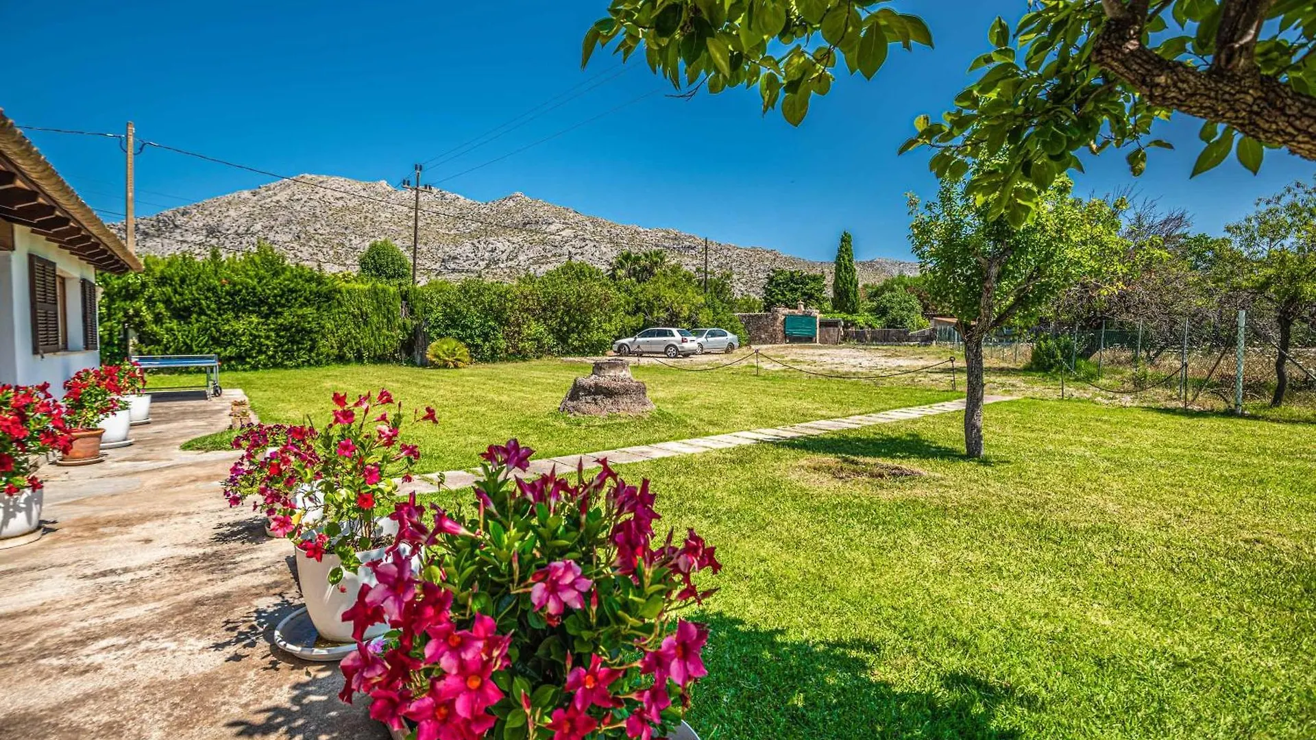 Villa Beato Angel بويينسا